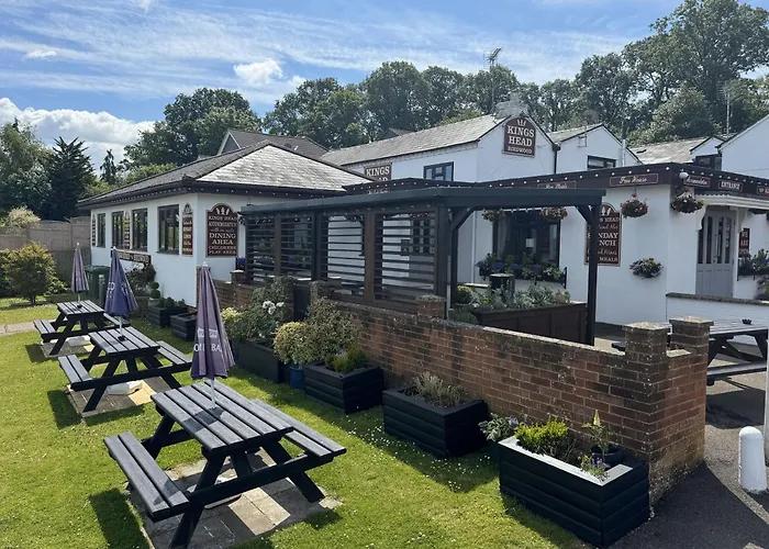 Bed and BreakfastKings Head Inn