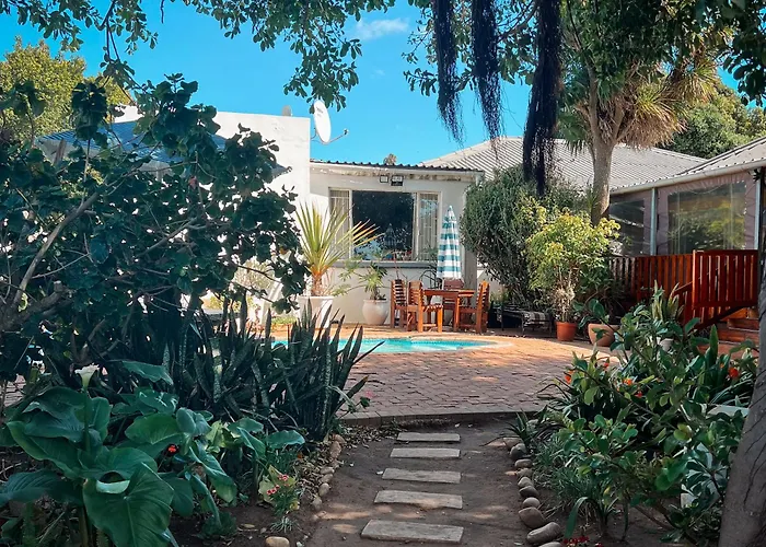 Aquarius Guesthouse Jeffreys Bay