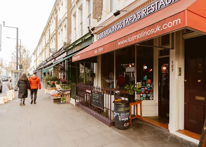 Bed and BreakfastStar