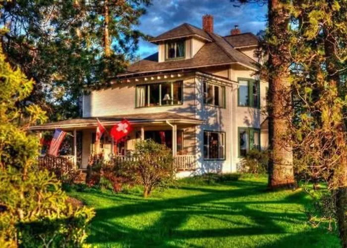 Miller Tree Inn Forks