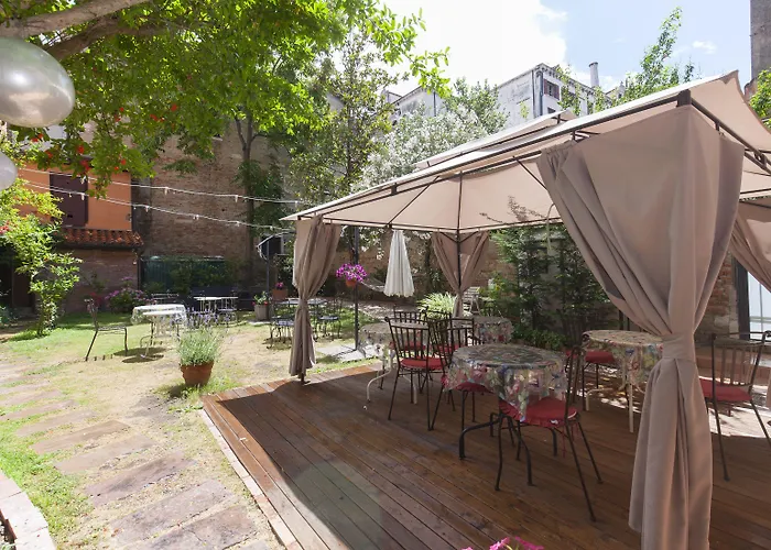 Casa Del Melograno Bed & Breakfast Venice