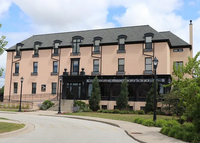 Saint Brendan'S Inn Green Bay