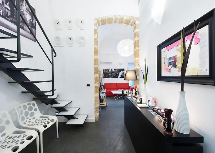 Bed and BreakfastWhite