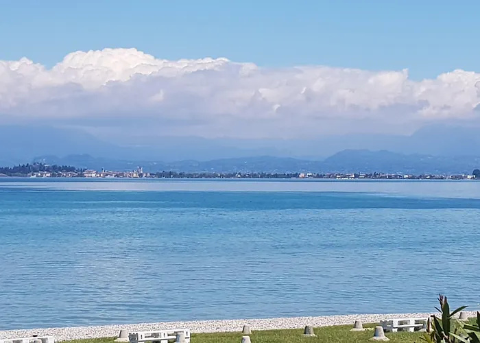 A Casa Di Manu B&B Desenzano del Garda
