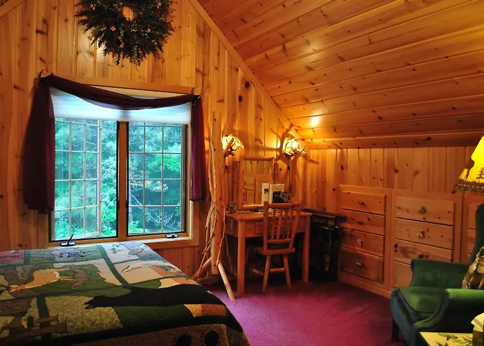 Horton Creek Inn B&B Charlevoix