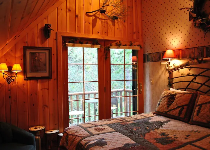 Horton Creek Inn B&B Charlevoix