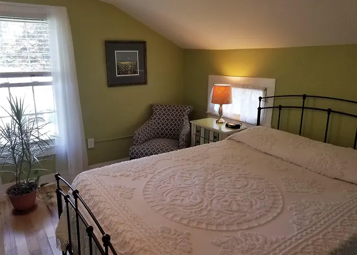 The Blackberry Inn Bed & Breakfast Watkins Glen