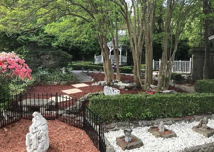 The Gables Inn Hot Springs