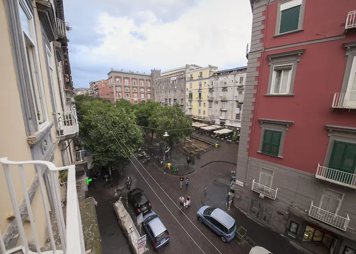 Ovo - Slow Travel Naples