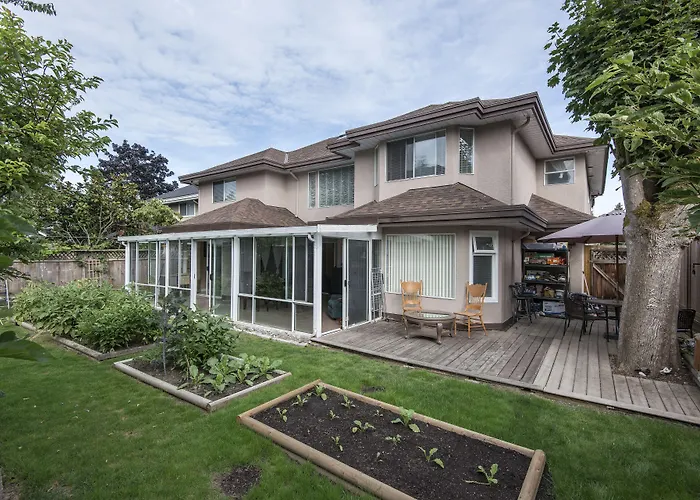 Fraser River Richmond Bed And Breakfast