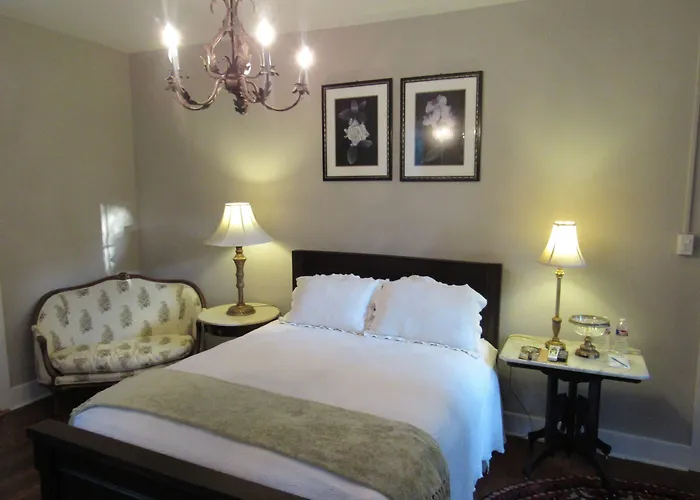 Concord Quarters Bed & Breakfast Natchez