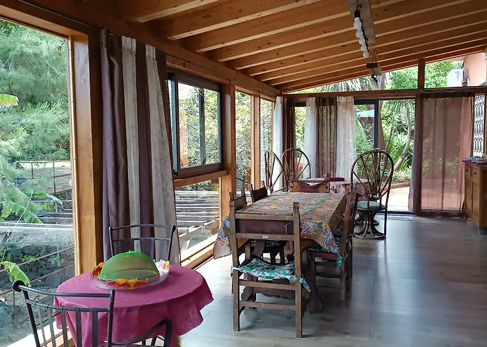 B&B Villa Lidia with parking&jacuzzi Acireale