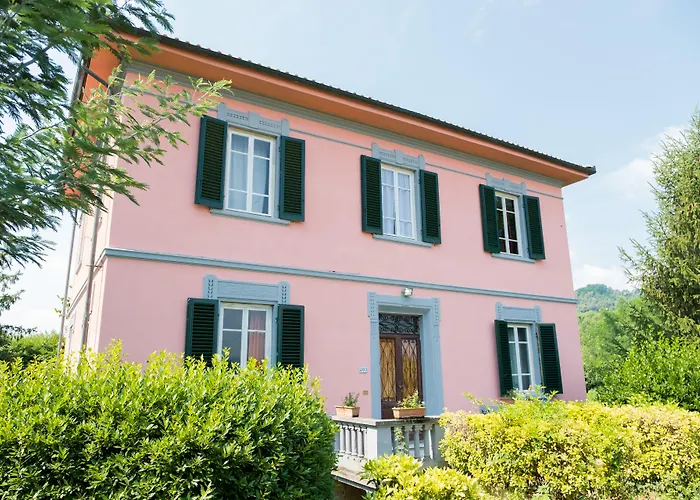 Villa Sunrise Lucca