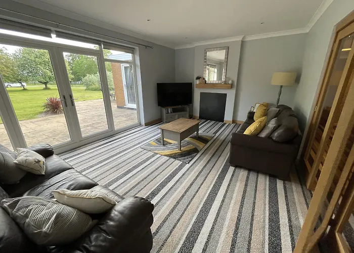 Haymills Guesthouse Solihull