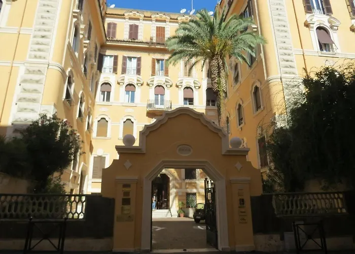 Rome Charming House Bed & Breakfast