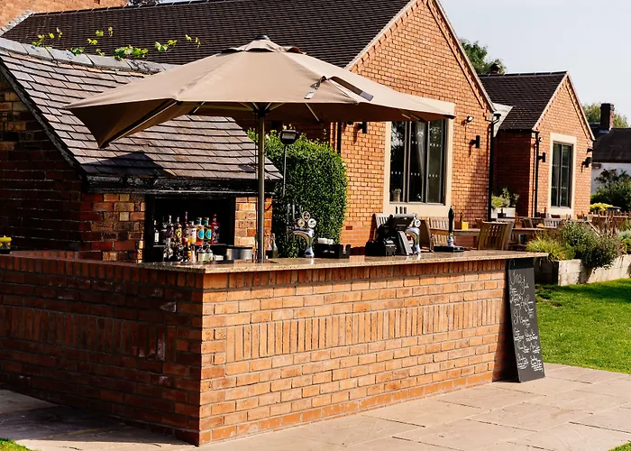 The Saracens Head Bed & Breakfast Stafford