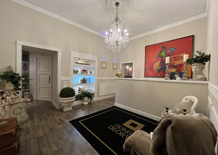 Domus Deorum Deluxe Naples