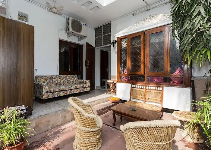 Eleven Hotel New Delhi