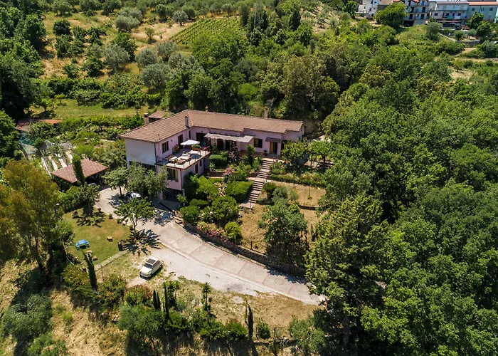 B&B Albachiara Casa di Campagna Ogliastro Cilento