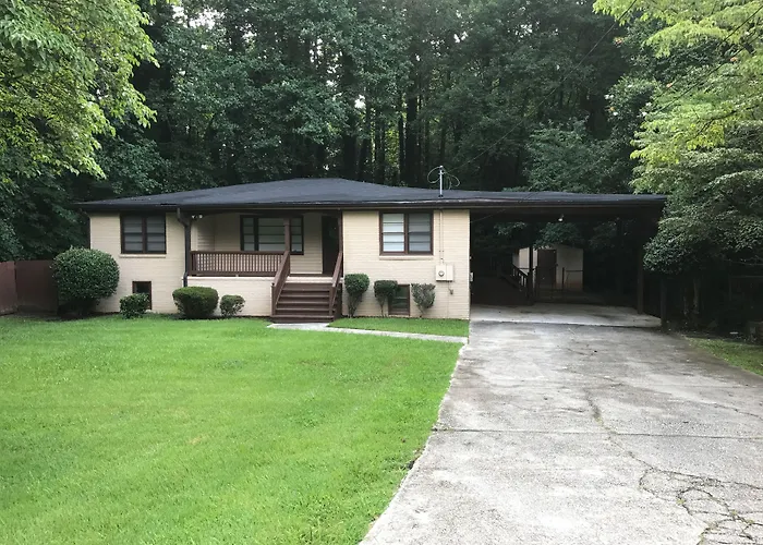 The Relentless House Bed & Breakfast Atlanta