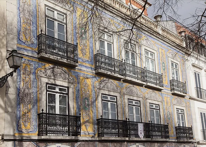 Casa Dell'Arte Club House Bed & Breakfast Lisbon