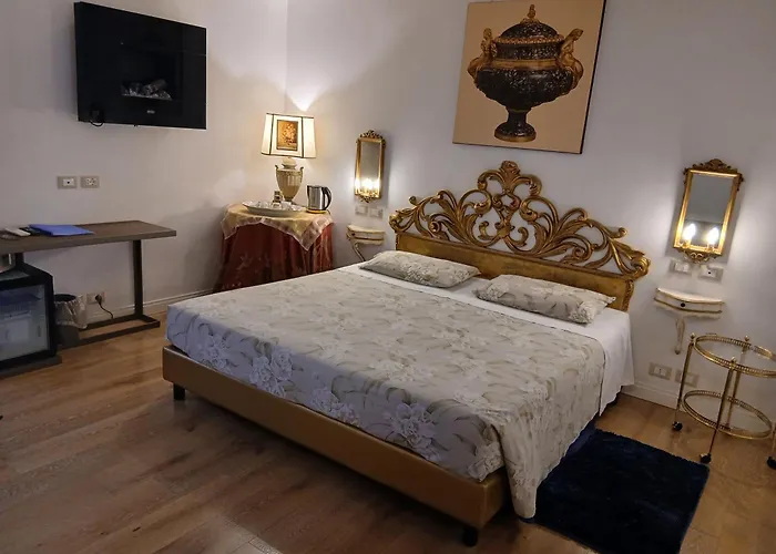 Excellent Trinity Rooms Roma