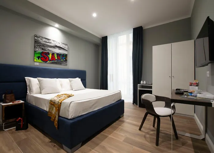 Bed and BreakfastDante Maison De Prestige