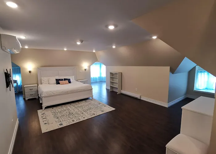 Bed and BreakfastRiver B&B