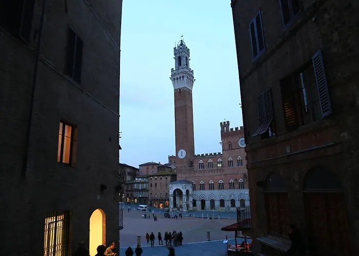 Residenza D'Epoca Le Aquile Bed & Breakfast Siena