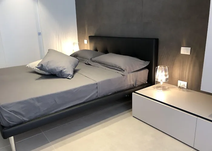 Golden Suites 50 Monopoli