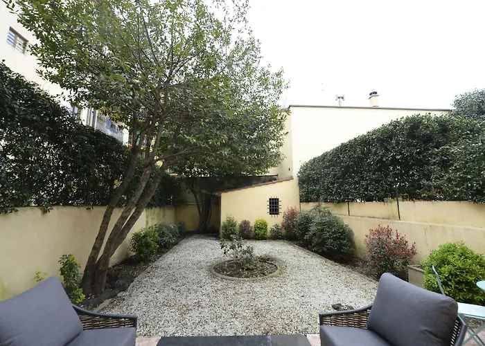 Palazzo Oliveto Bed & Breakfast Florence
