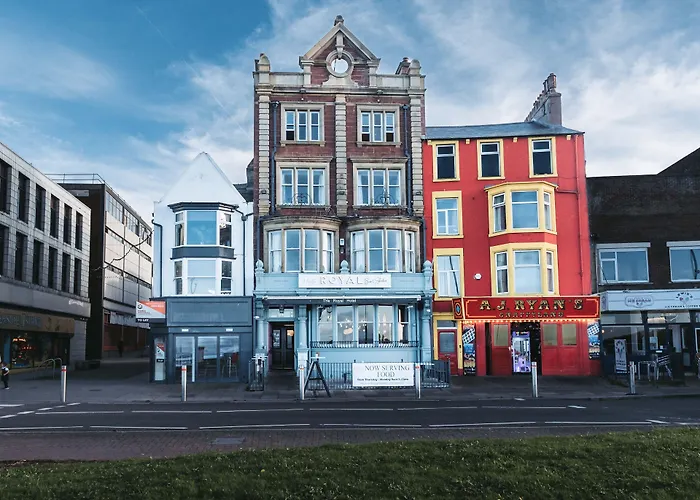 The Royal Bar & Shaker Bed & Breakfast Morecambe