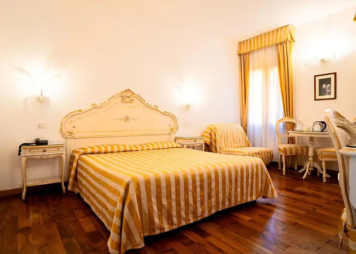 Bed and Breakfast Casa Sul Molo Venecia