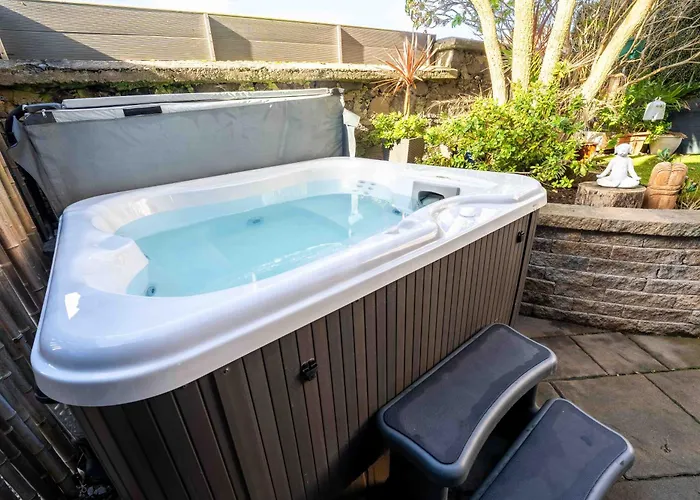 Antrim House Guest Rooms & Suites (Adults Only) Portrush