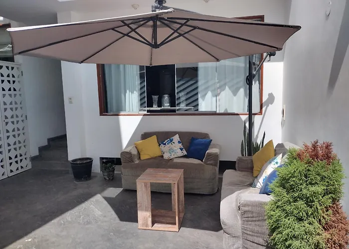 Kangaroo Wasi Airport Bed & Breakfast Lima