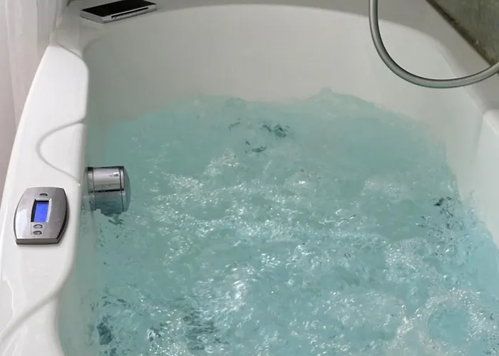 B&B Beauty House - Jacuzzi - Giardino privato Cesena