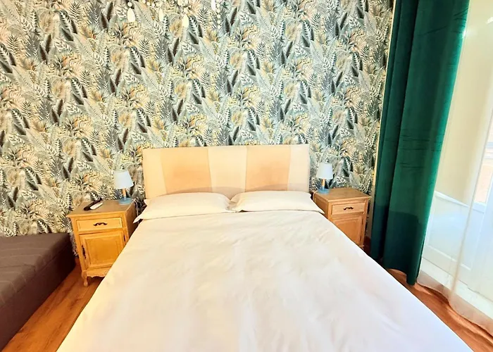 Bed and Breakfast Dimora Frattina Roma