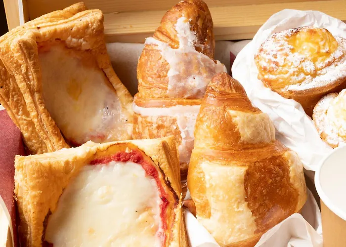 L'antica Bifore Lucca