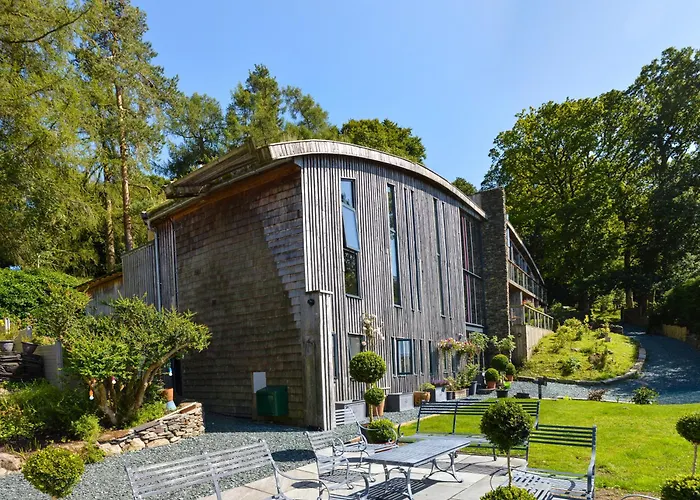 The Dome House Bed & Breakfast Bowness-on-Windermere