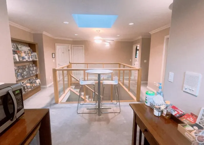 Cornerstone Bed And Breakfast Revelstoke