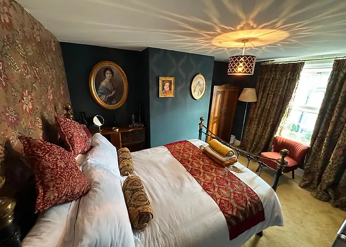 Hitchcock House Bed & Breakfast Hastings