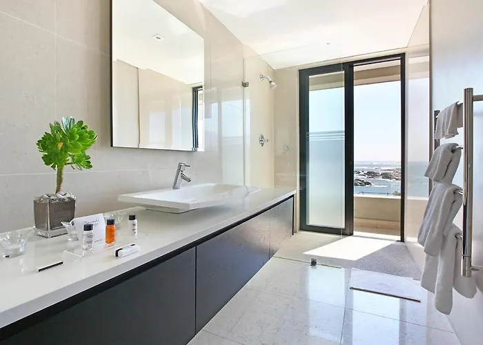 Azamare Guest House Cape Town