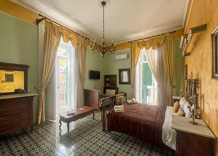 Napoli Retro Bed & Breakfast