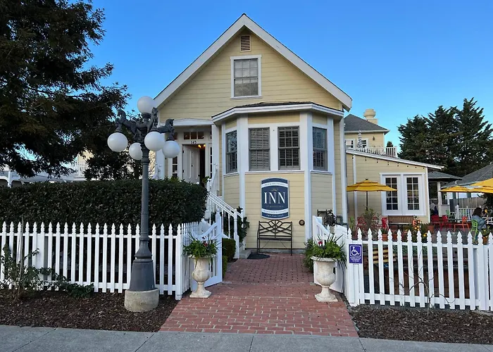 The Inn At Benicia Bay