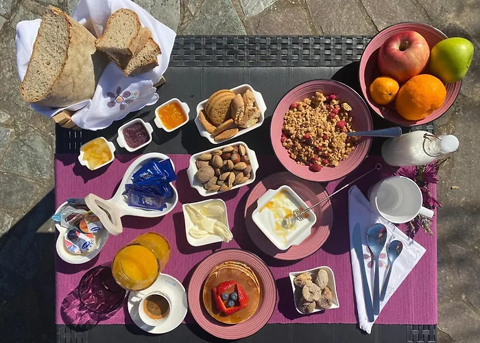 B&B&Home Restaurant Il giardino di Armida Ogliastro Cilento