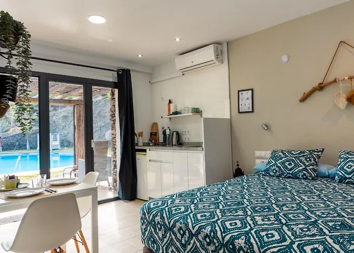 Bed and Breakfast La Casa del Burro Nerja