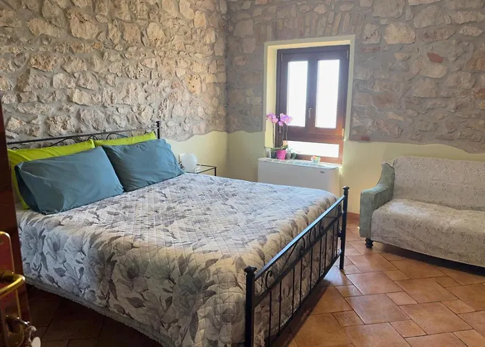 B&B Le Fate Del Lago Norma