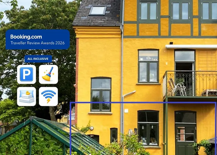 City House With Terrace, Garden And Free Parking Odense