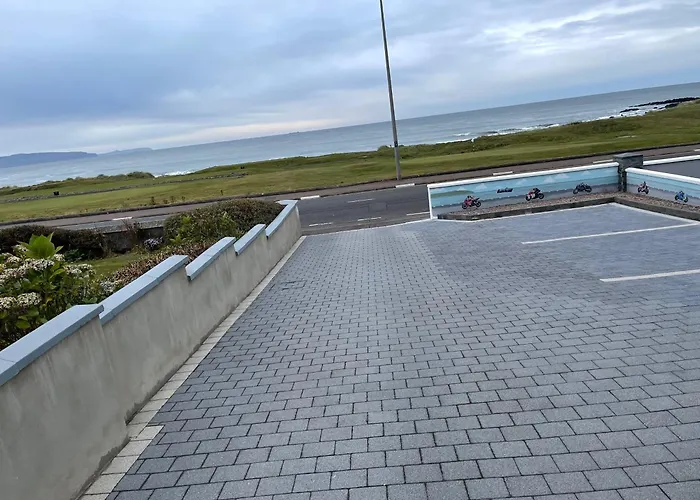 Number 5 Portrush Road, Portstewart Bed & Breakfast
