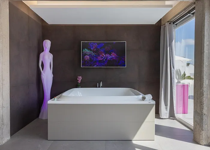 Tropicana Suite - Adults Only Agropoli